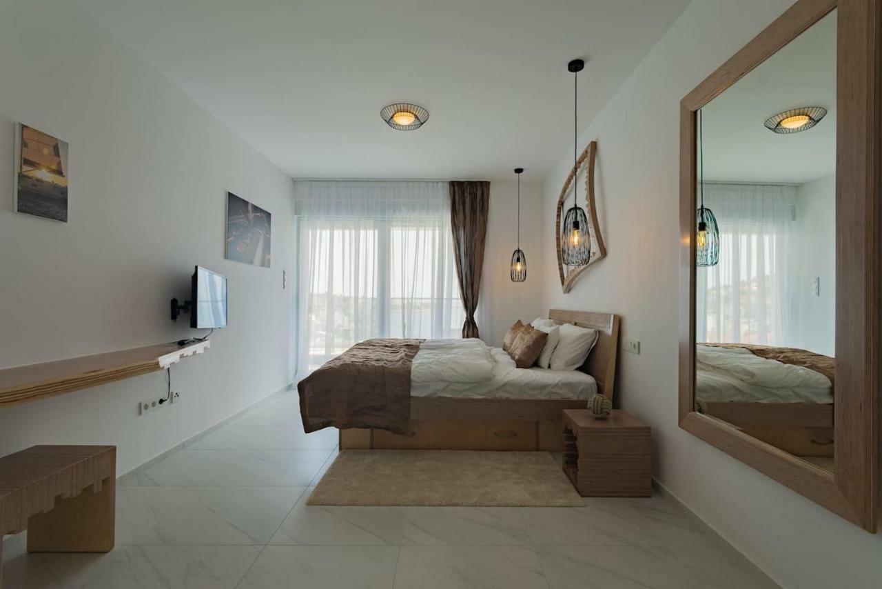 Villa Compass; Luxury Experience In Natural Bay. Ražanj Zewnętrze zdjęcie